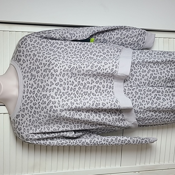 Tek Gear Leopard Print Jogger Set - Picture 1 of 13